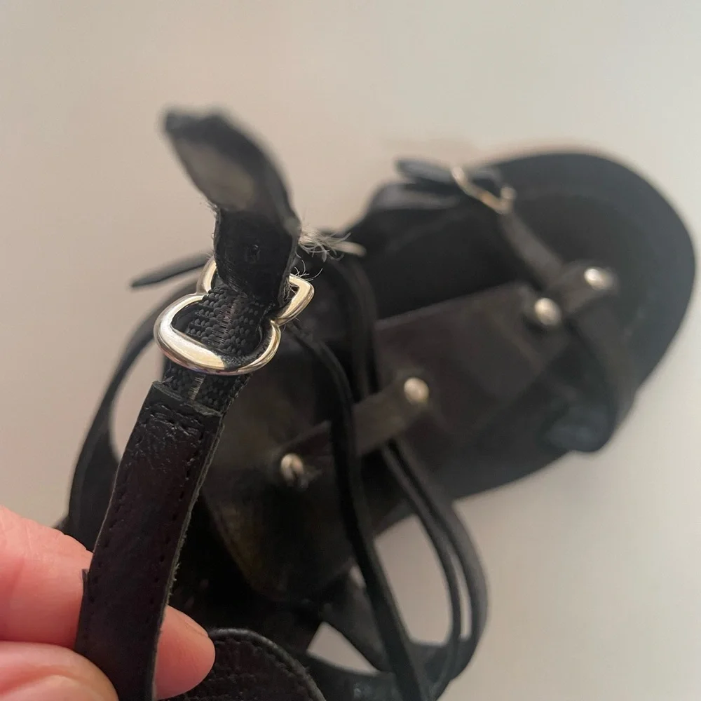 Sigerson Morrison Women’s Greek Black Leather Wood Heel Sandals - Picture 8 of 16